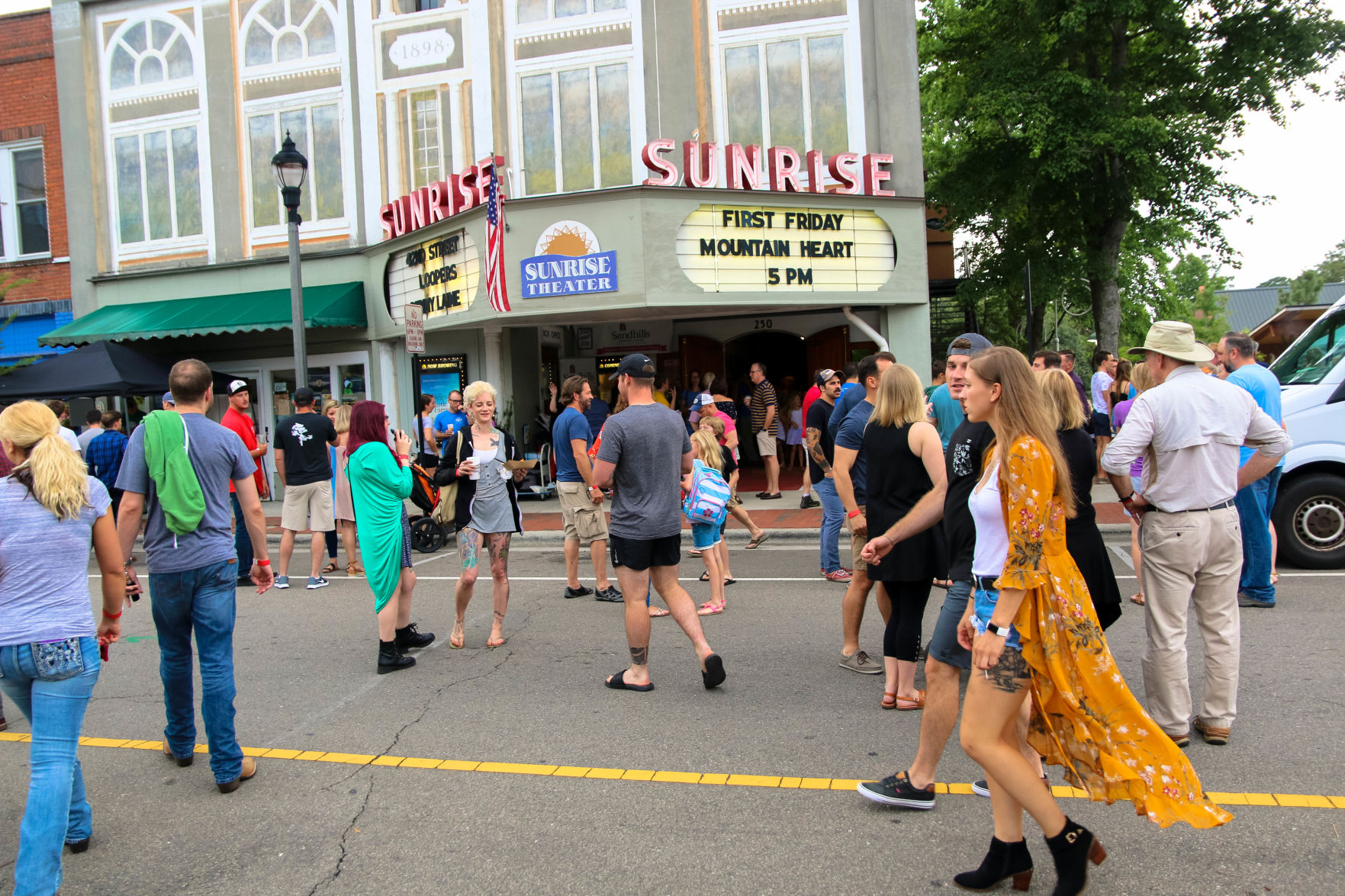 First Friday 6-7-19-31.jpg